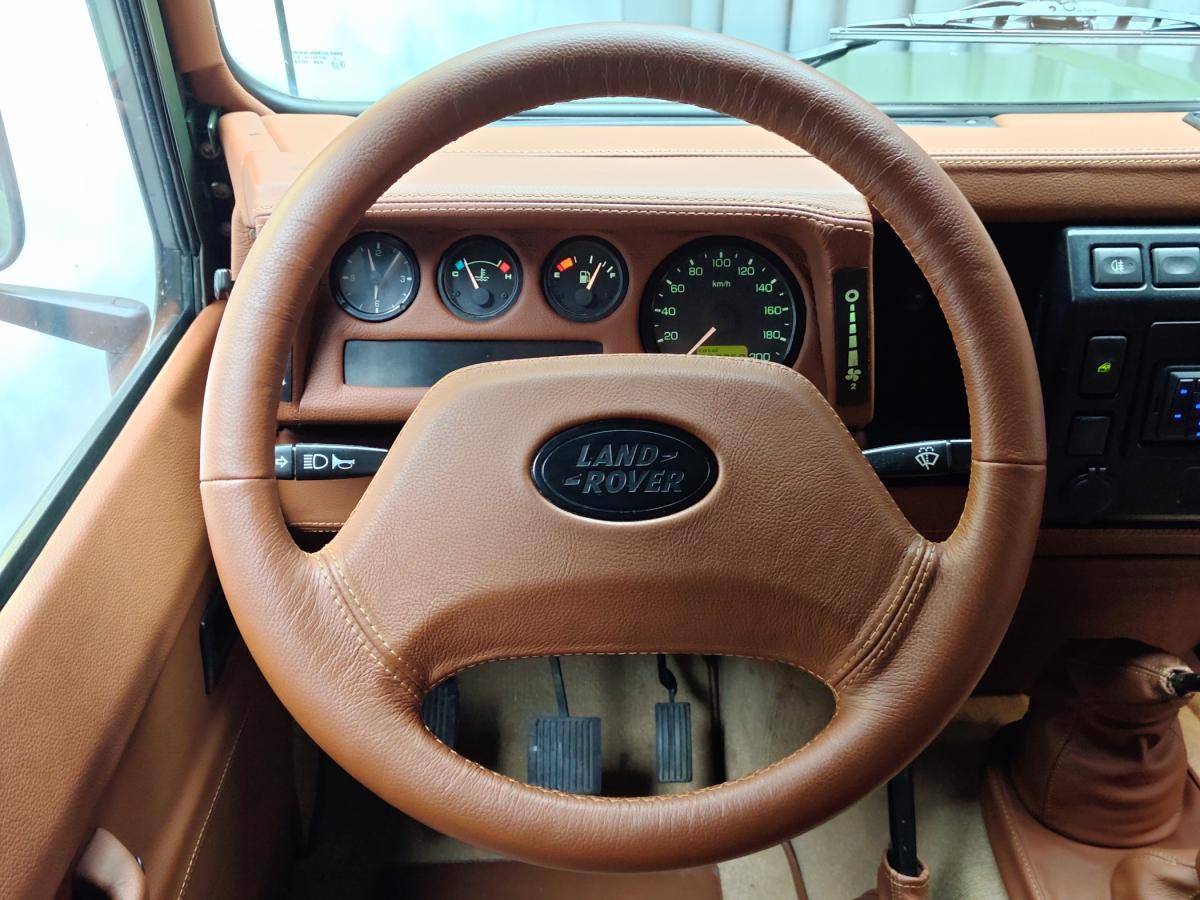 land-rover-defender-2002-diesel-2495cc