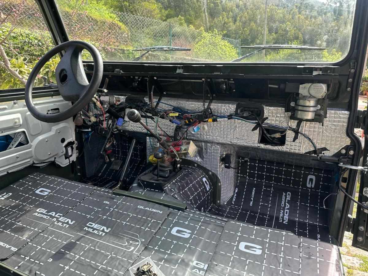 land-rover-defender-2002-diesel-2495cc
