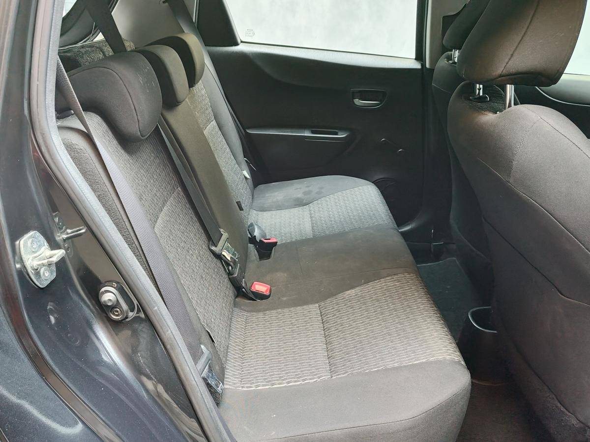 toyota-yaris-2014-diesel-1364cc