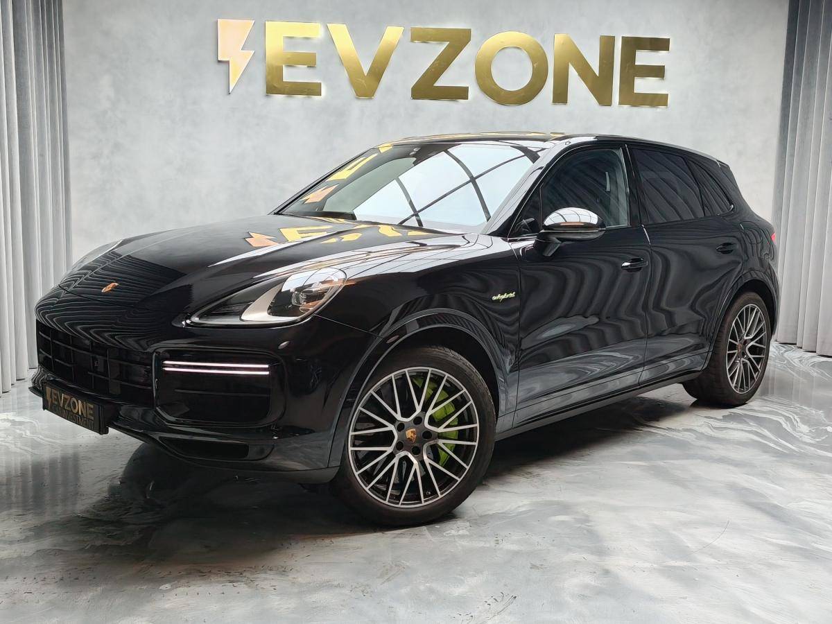 porsche-cayenne-2021-hibrido-a-gasolina-3996cc