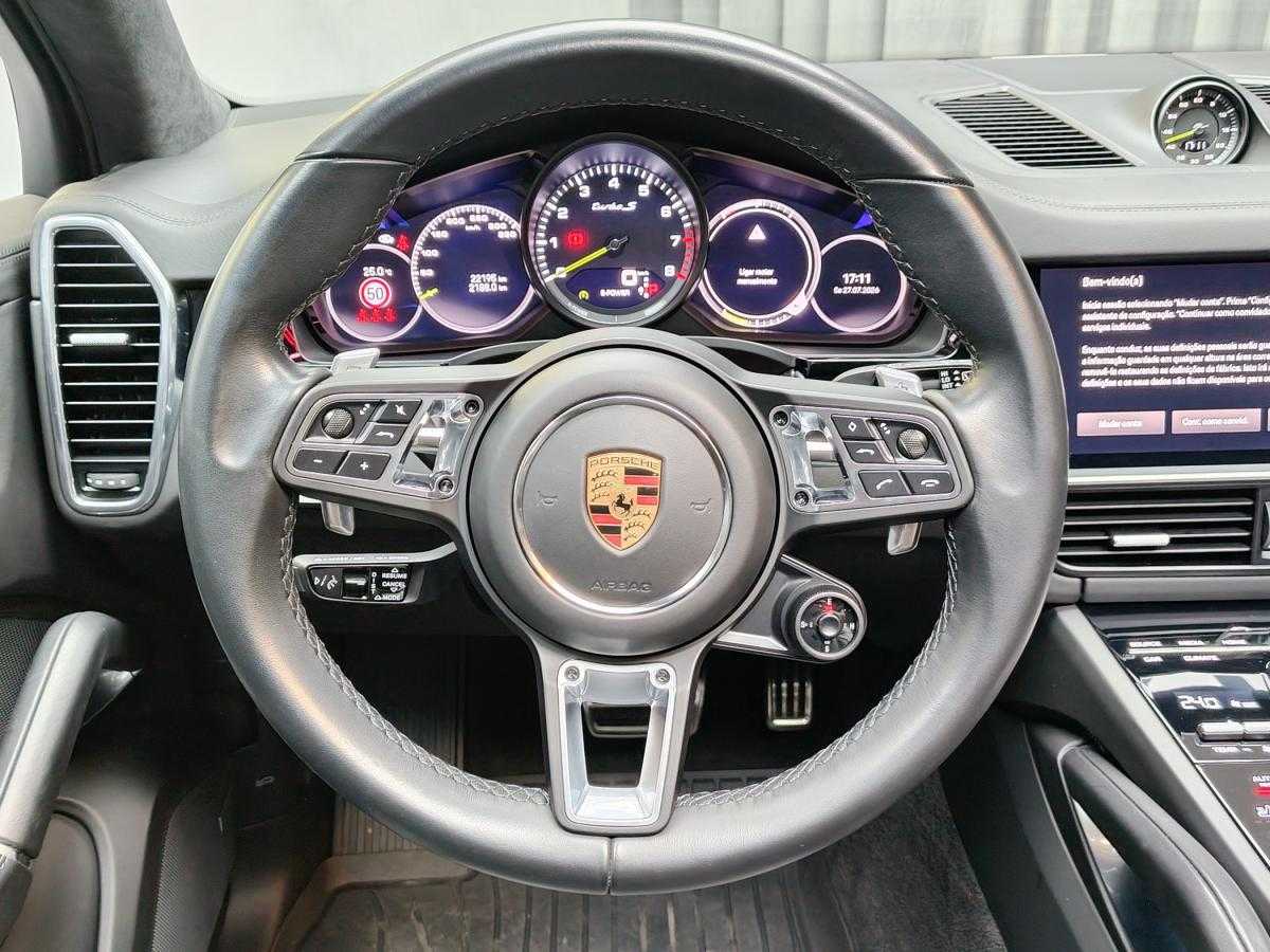 porsche-cayenne-2021-hibrido-a-gasolina-3996cc