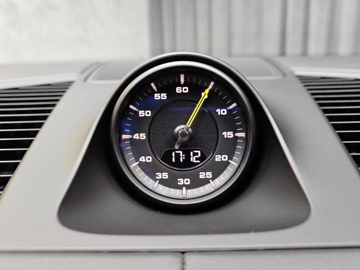 porsche-cayenne-2021-hibrido-a-gasolina-3996cc