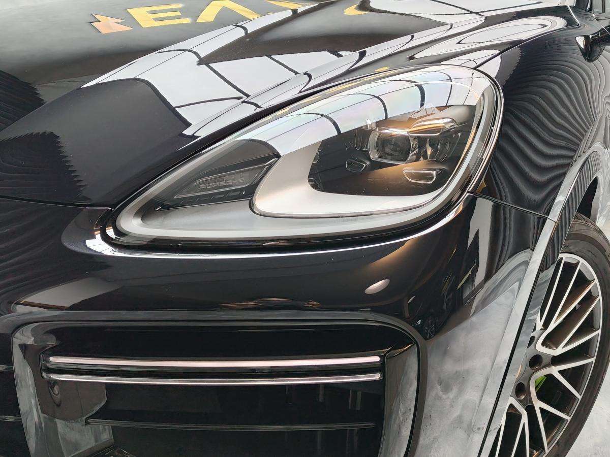 porsche-cayenne-2021-hibrido-a-gasolina-3996cc