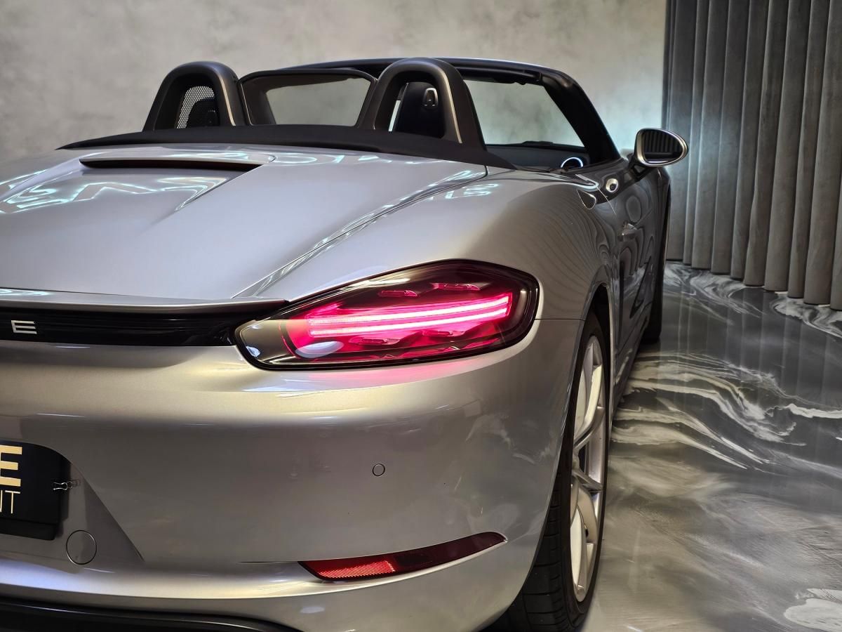 porsche-718-2019-gasolina-1988cc