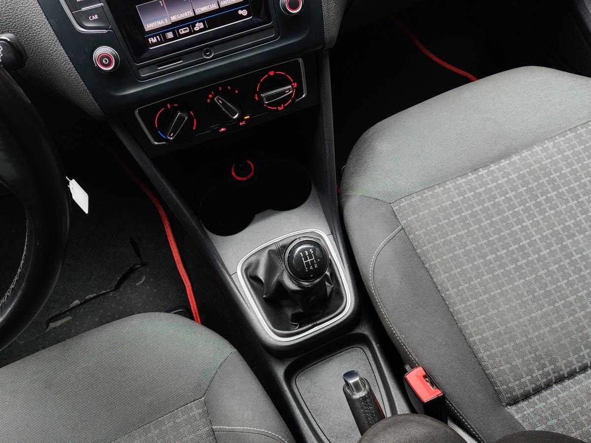 volkswagen-polo-2017-gasolina-999cc