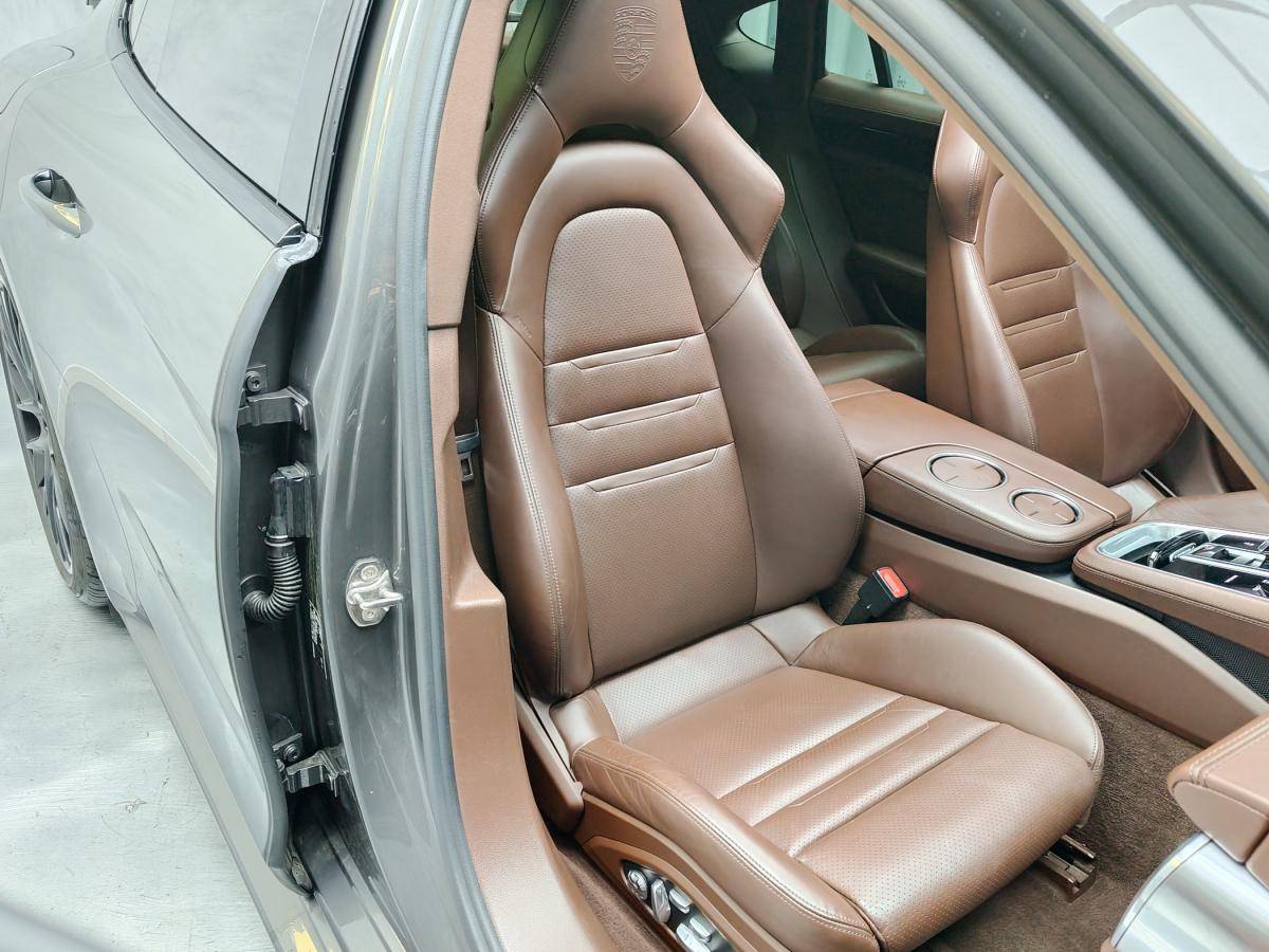 porsche-panamera-2018-hibrido-a-gasolina-2894cc