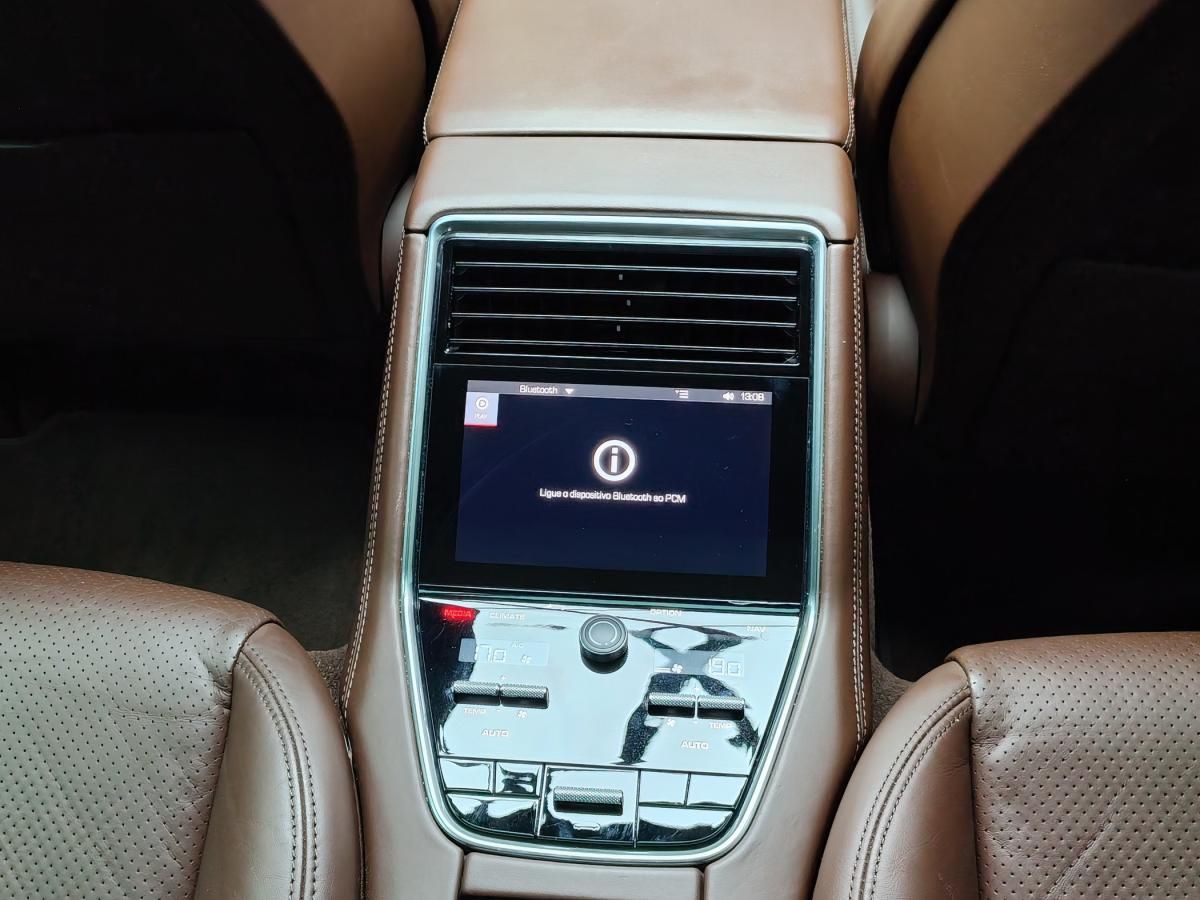 porsche-panamera-2018-hibrido-a-gasolina-2894cc