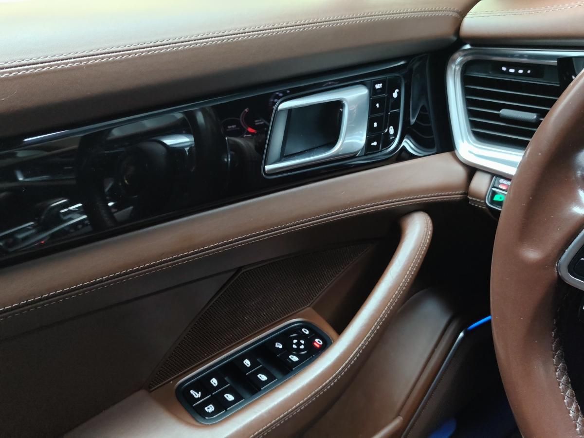 porsche-panamera-2018-hibrido-a-gasolina-2894cc