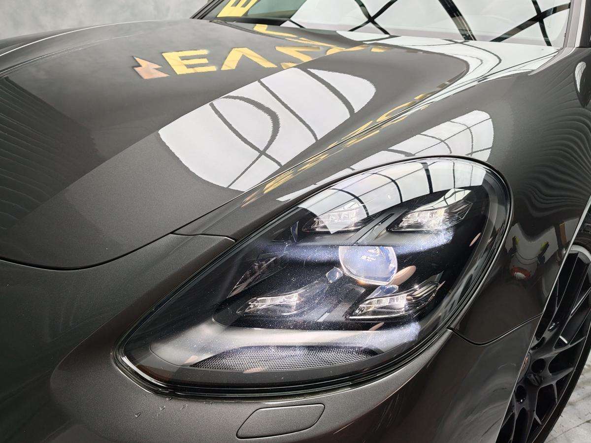 porsche-panamera-2018-hibrido-a-gasolina-2894cc