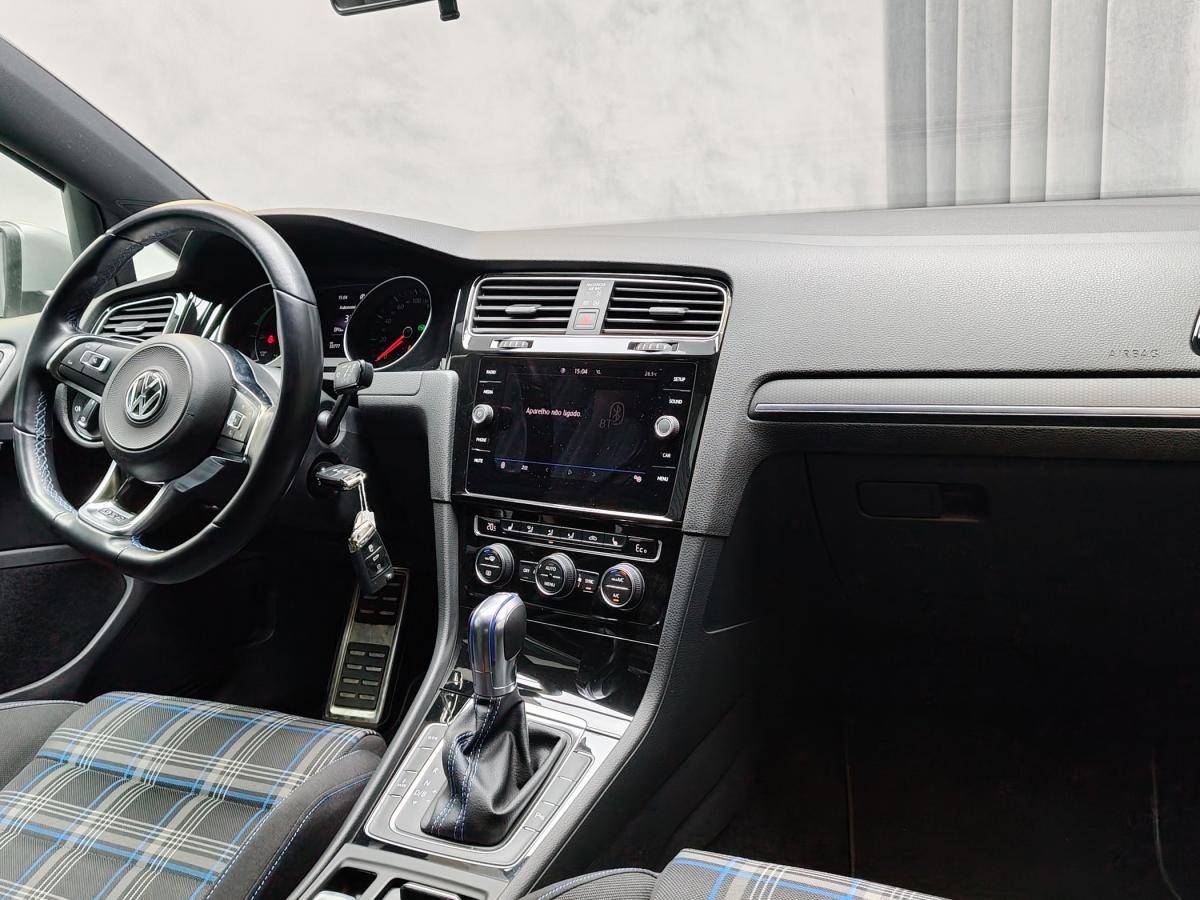 volkswagen-golf-2018-hibrido-a-gasolina-1395cc