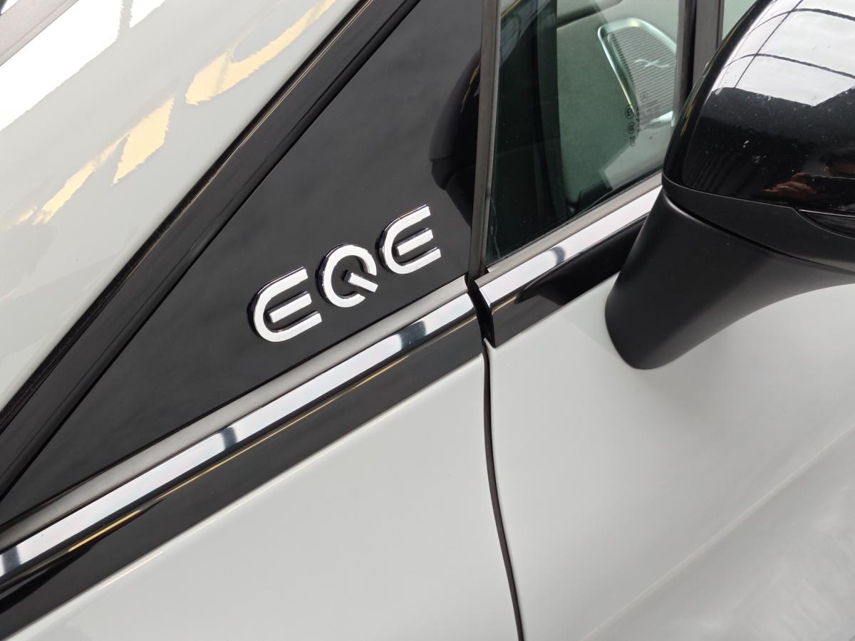 mercedes-benz-eqe-2023-eletrico-500cc