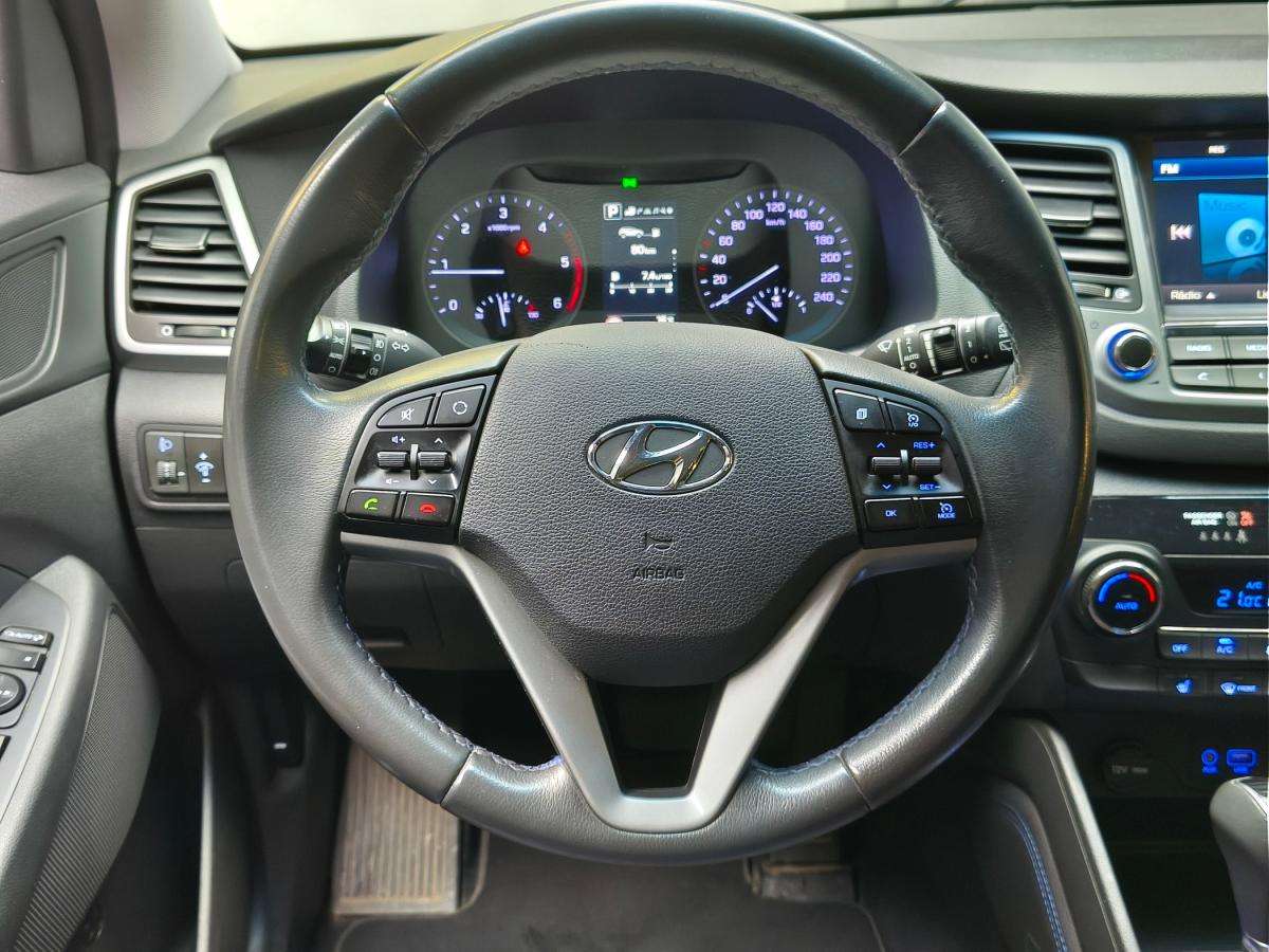 hyundai-tucson-2017-diesel-1685cc
