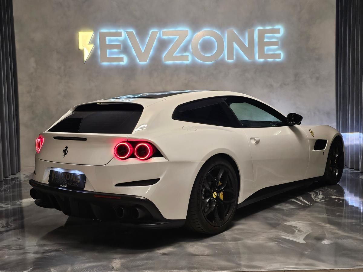 ferrari-gtc4-lusso-2020-gasolina-3855cc