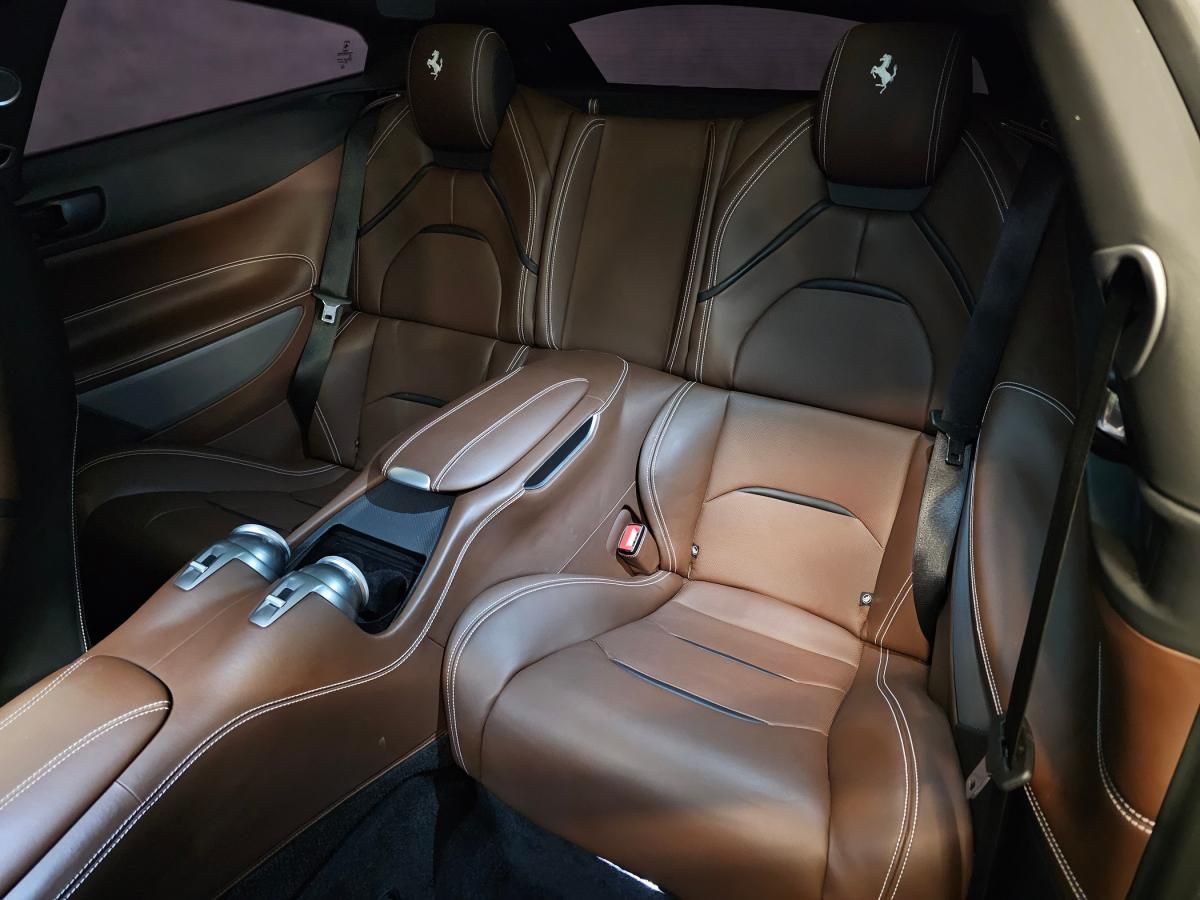 ferrari-gtc4-lusso-2020-gasolina-3855cc