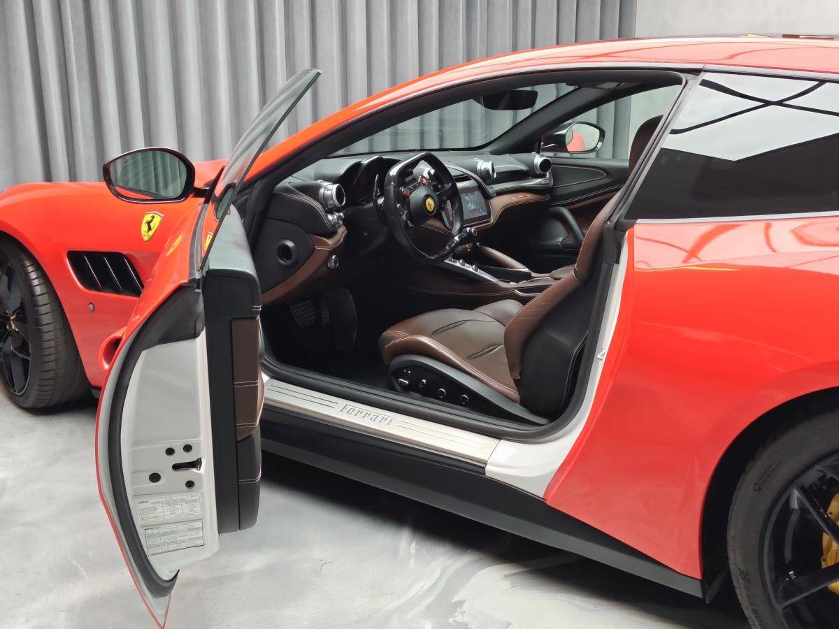 ferrari-gtc4-lusso-2020-gasolina-3855cc
