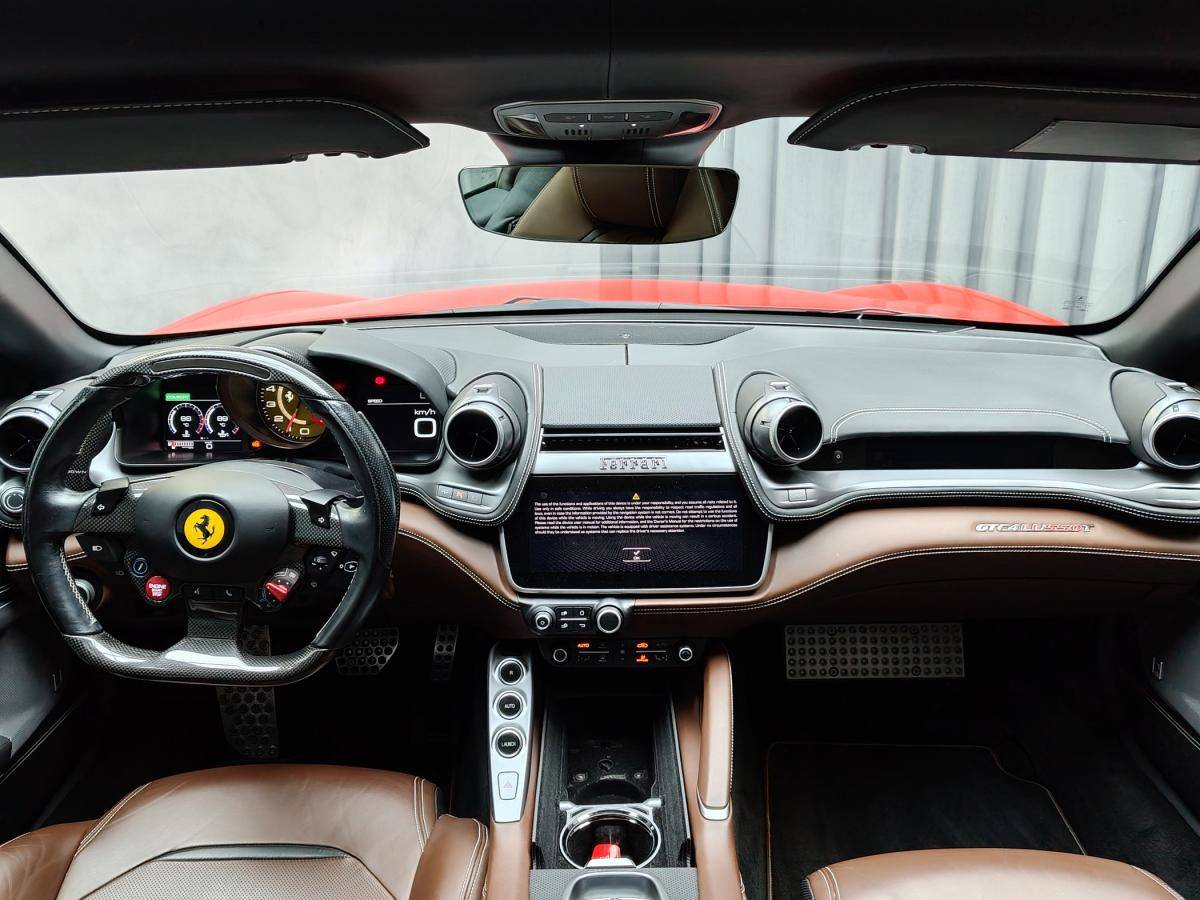 ferrari-gtc4-lusso-2020-gasolina-3855cc