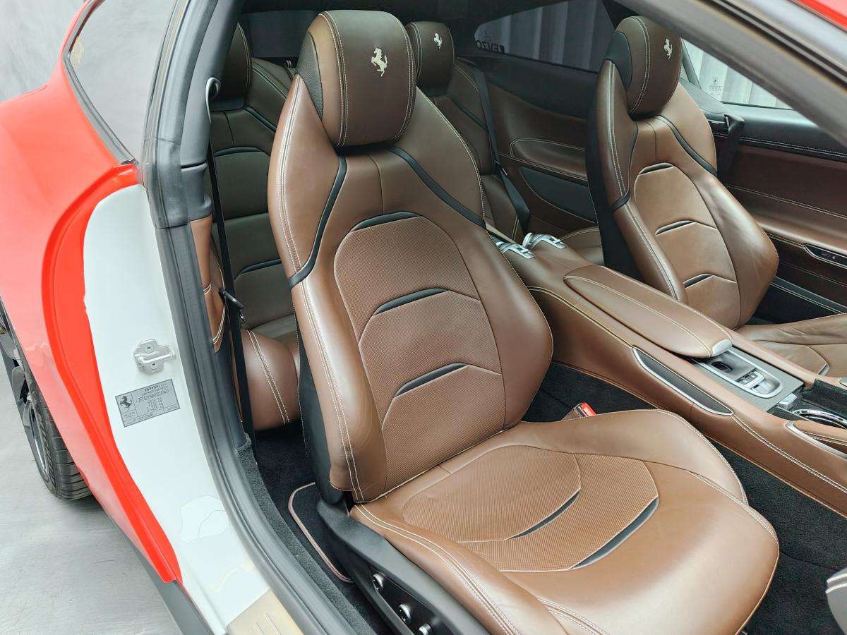 ferrari-gtc4-lusso-2020-gasolina-3855cc