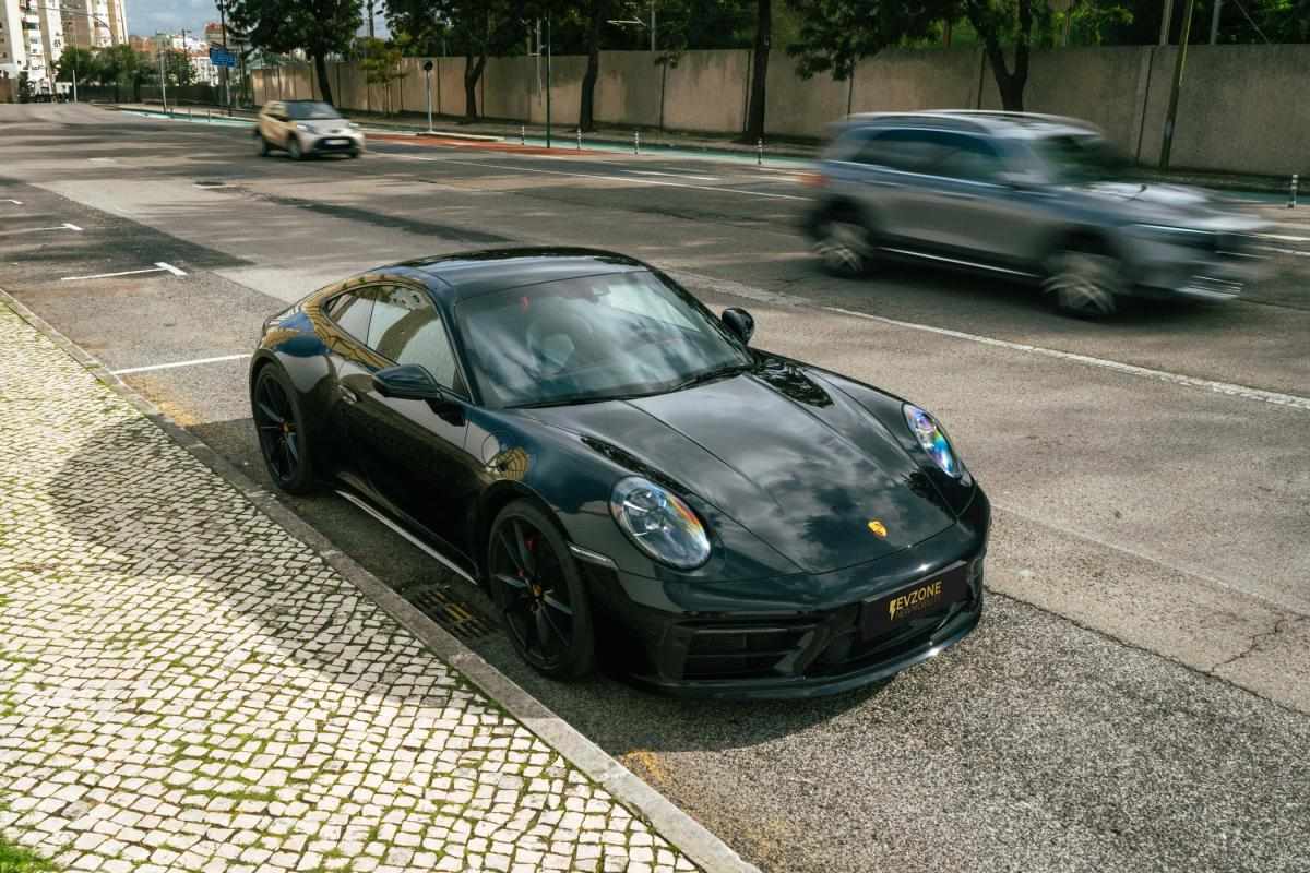 porsche-992-2022-gasolina-2981cc