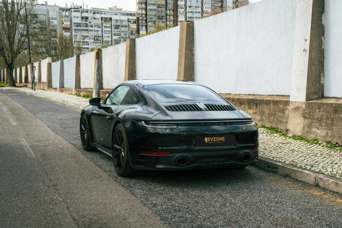 porsche-992-2022-gasolina-2981cc