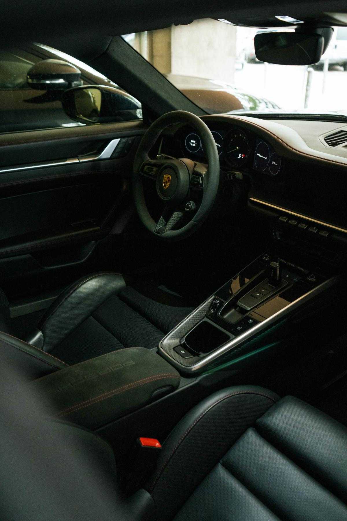 porsche-992-2022-gasolina-2981cc