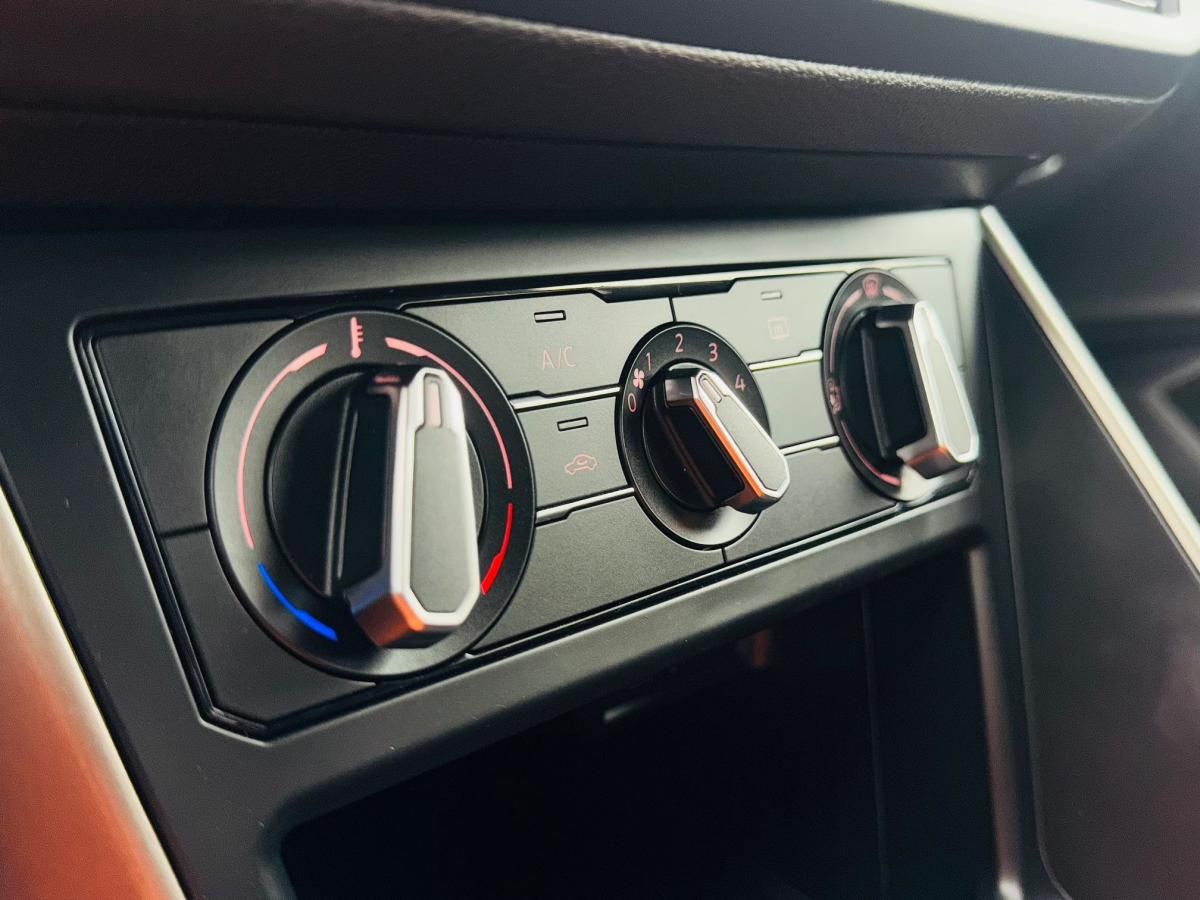 volkswagen-polo-2021-gasolina-999cc