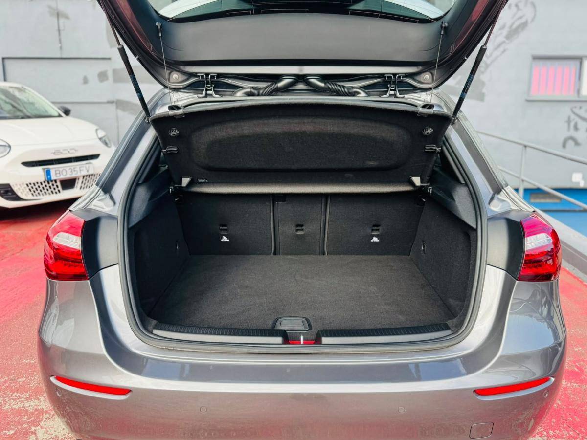 mercedes-benz-classe-a-2020-hibrido-a-gasolina-1332cc