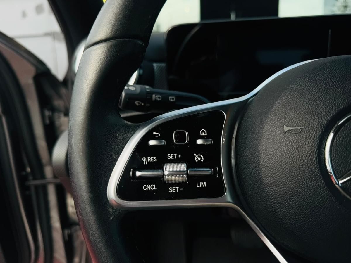 mercedes-benz-classe-a-2020-hibrido-a-gasolina-1332cc