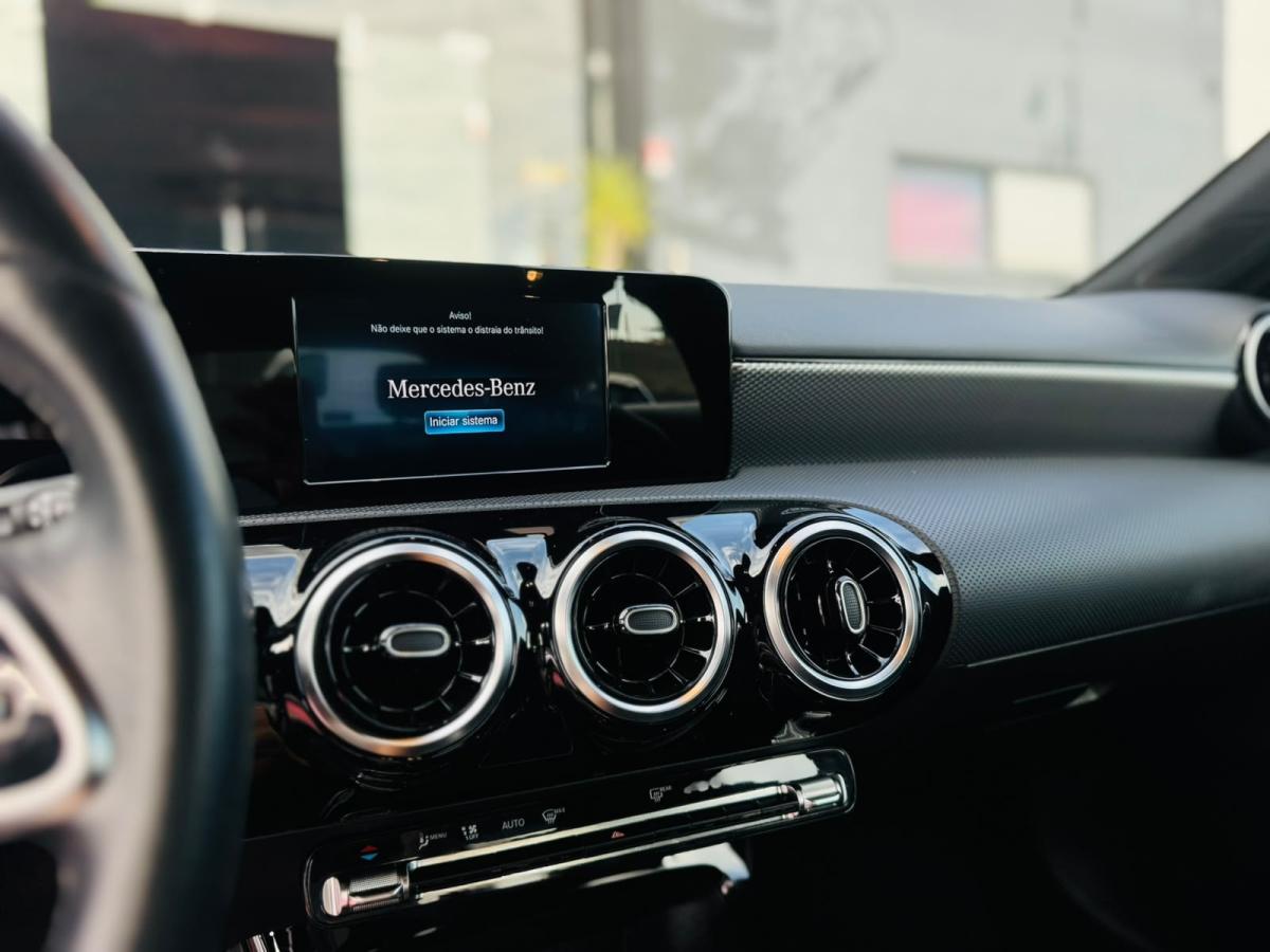 mercedes-benz-classe-a-2020-hibrido-a-gasolina-1332cc