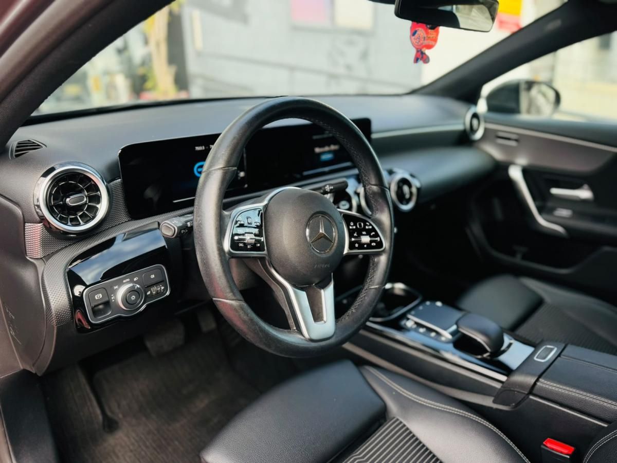 mercedes-benz-classe-a-2020-hibrido-a-gasolina-1332cc