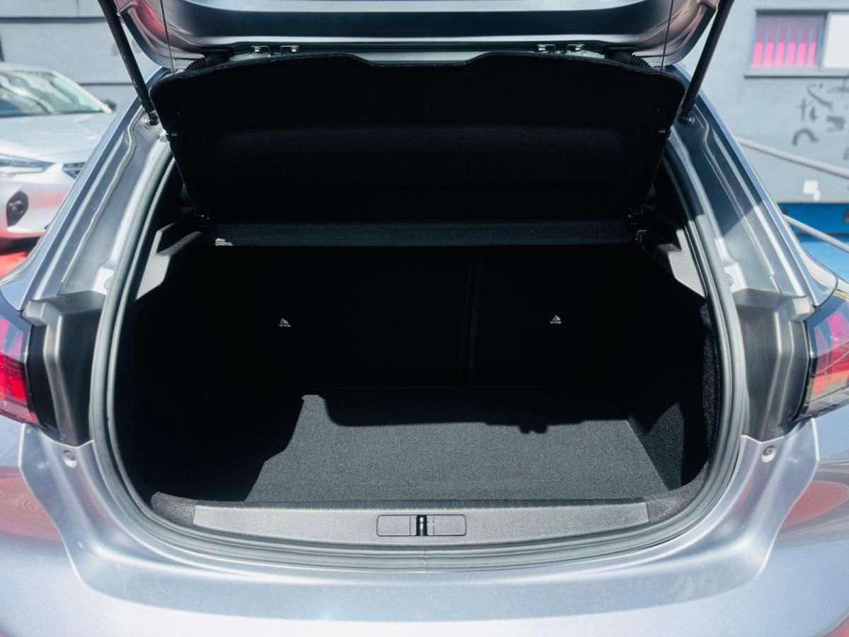 peugeot-208-2021-gasolina-1199cc
