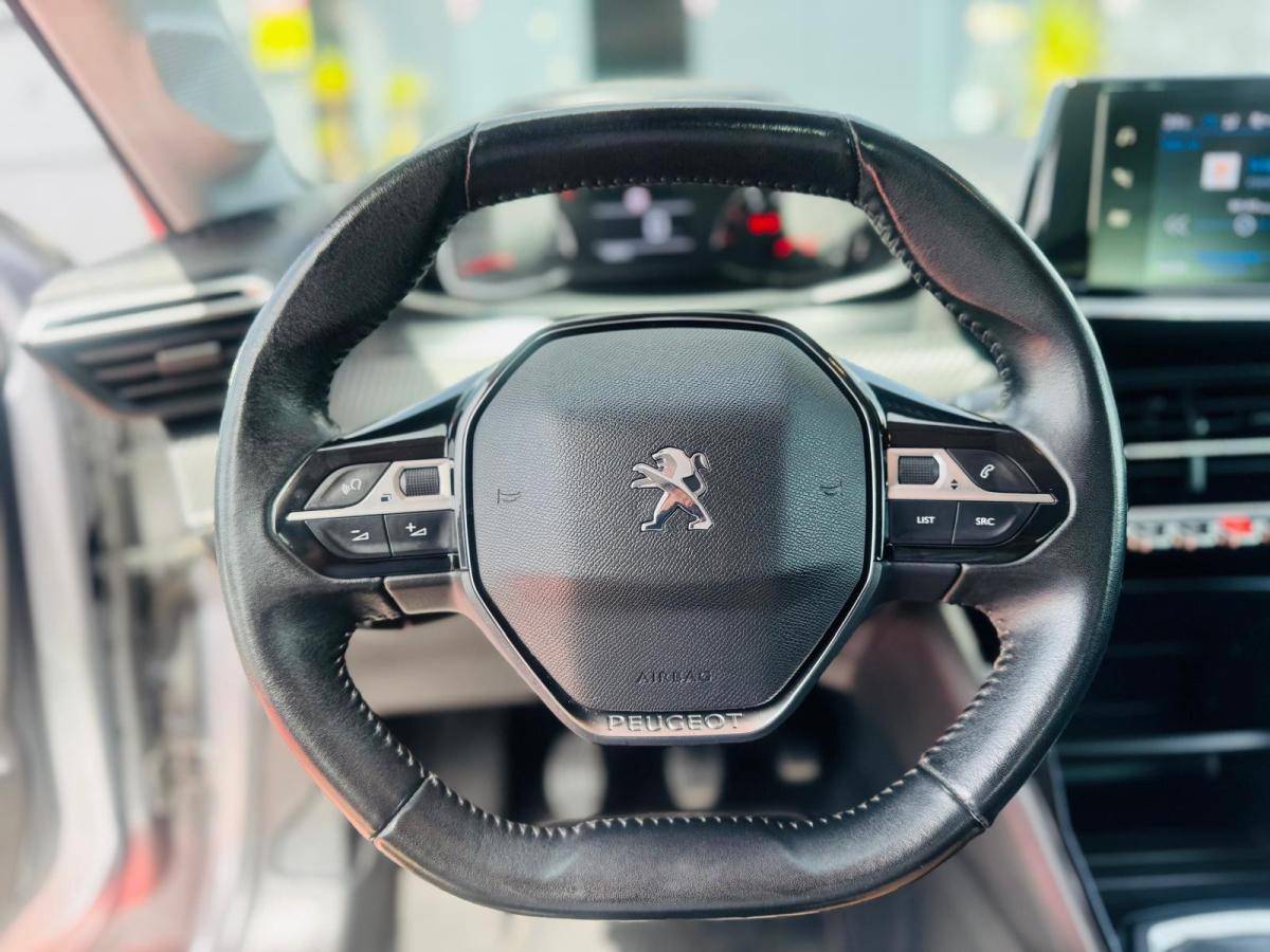 peugeot-208-2021-gasolina-1199cc