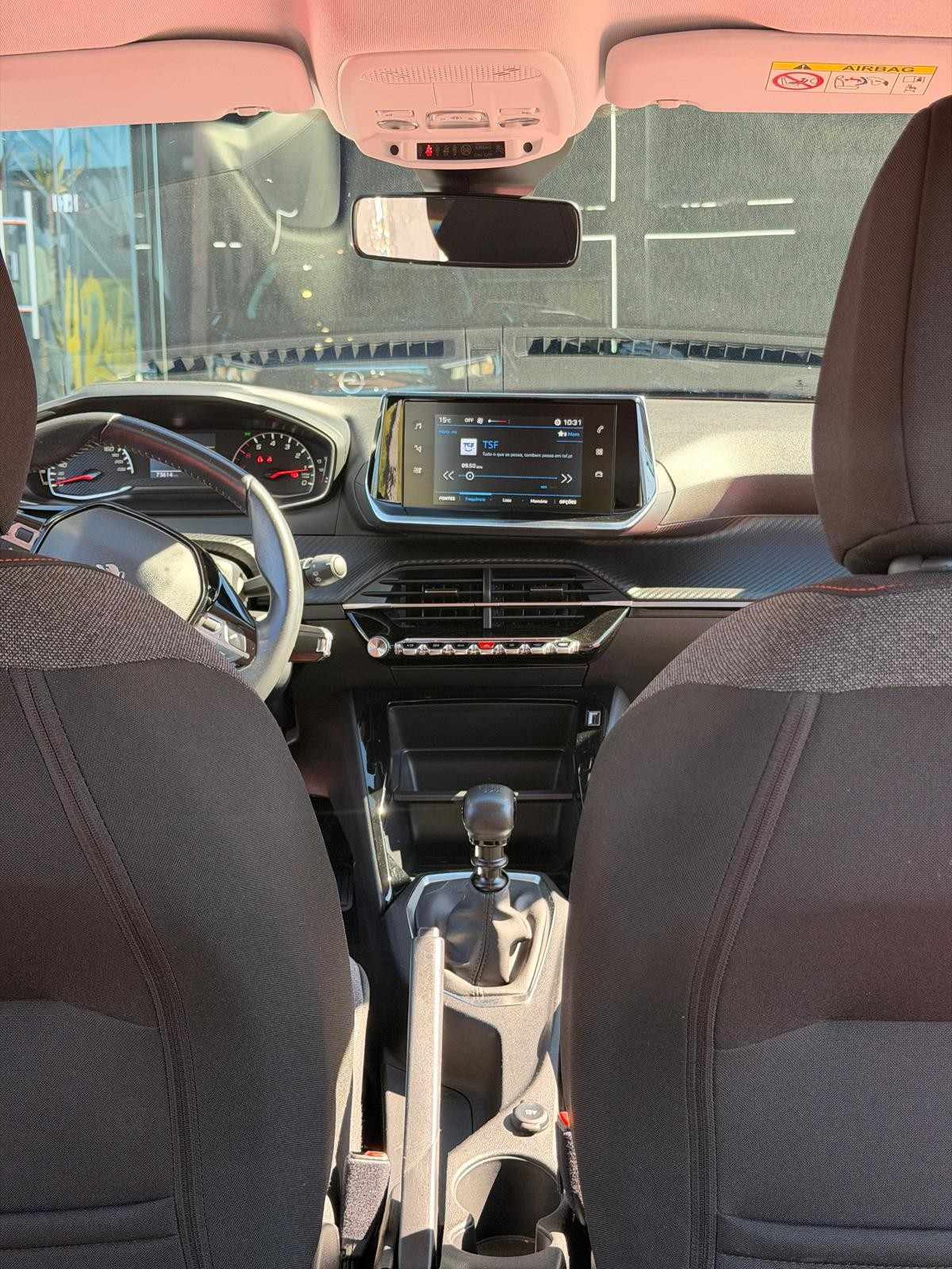 peugeot-208-2022-gasolina-1199cc