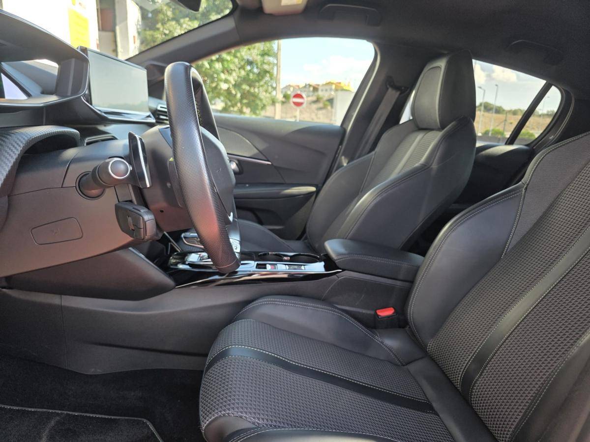 peugeot-208-2022-gasolina-1199cc