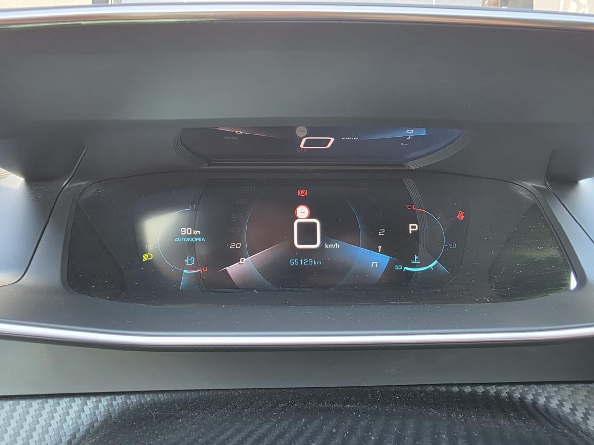 peugeot-208-2022-gasolina-1199cc
