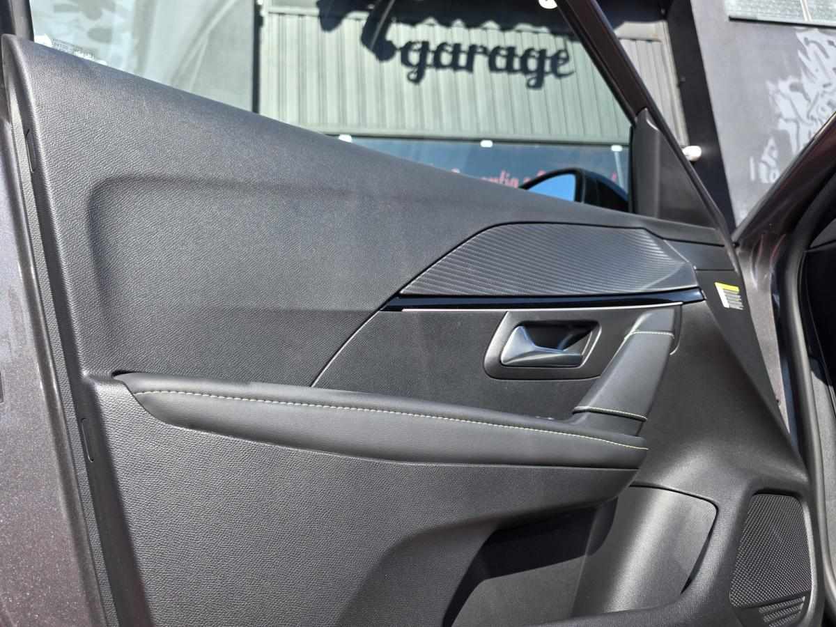 peugeot-208-2022-gasolina-1199cc