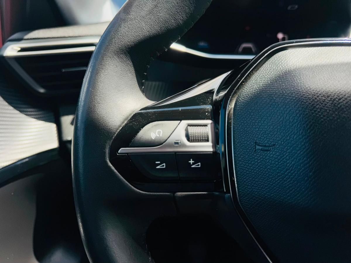 peugeot-208-2022-gasolina-1199cc