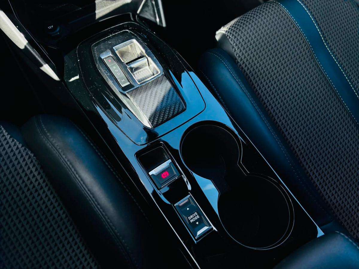 peugeot-208-2022-gasolina-1199cc