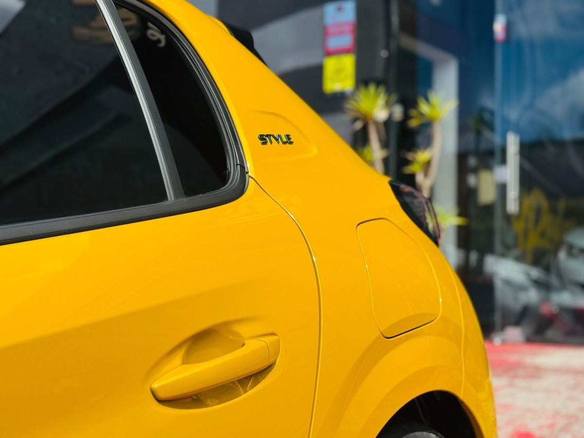 peugeot-208-2023-gasolina-1199cc