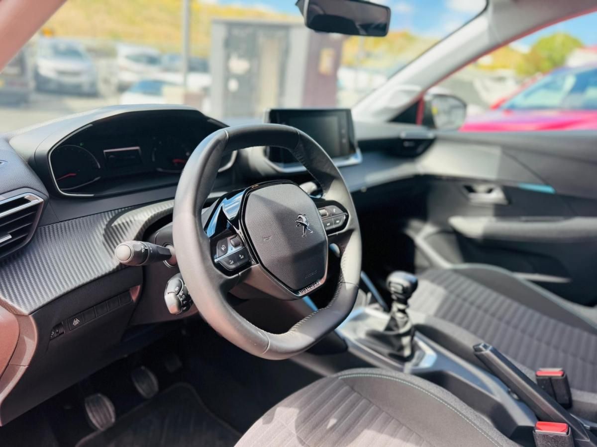 peugeot-208-2023-gasolina-1199cc