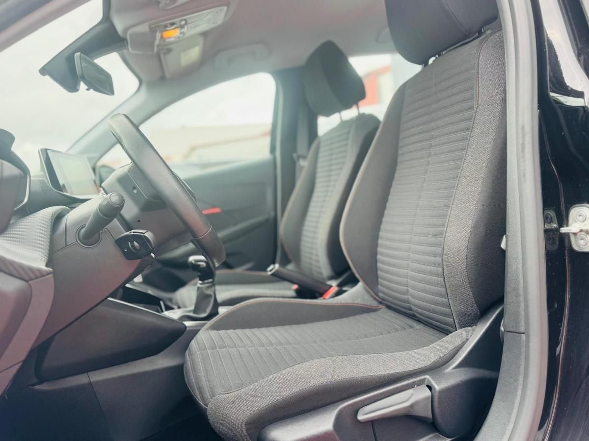 peugeot-208-2022-gasolina-1199cc