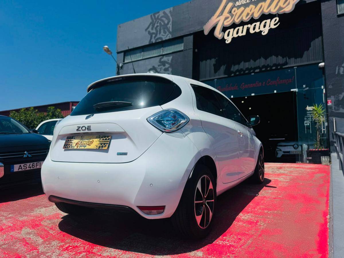 renault-zoe-2019-eletrico-0cc