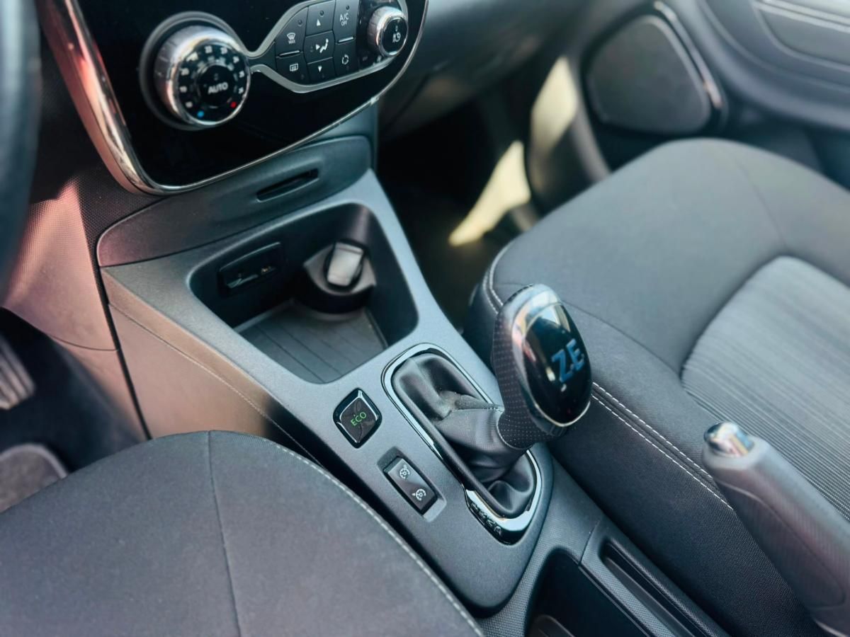 renault-zoe-2019-eletrico-0cc