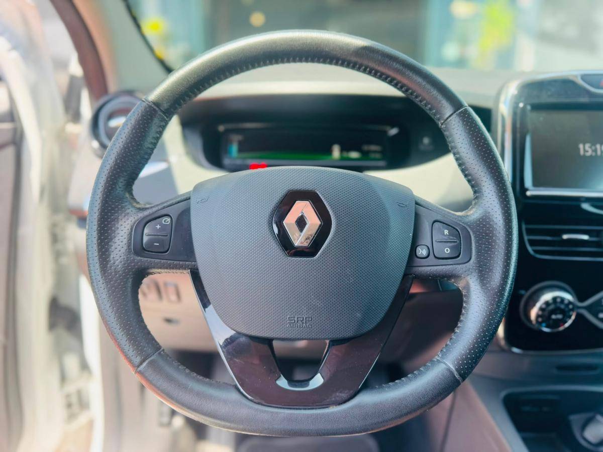 renault-zoe-2019-eletrico-0cc