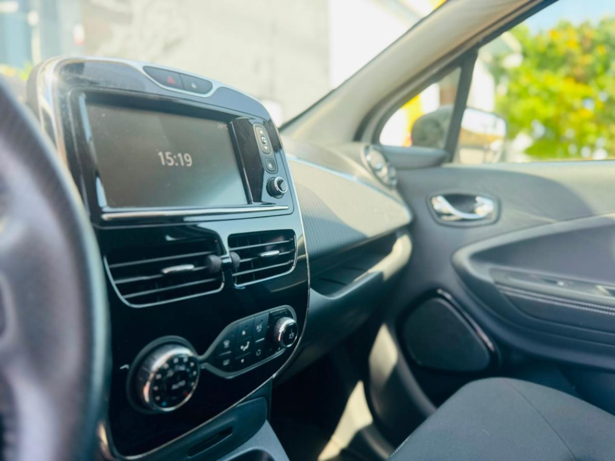 renault-zoe-2019-eletrico-0cc