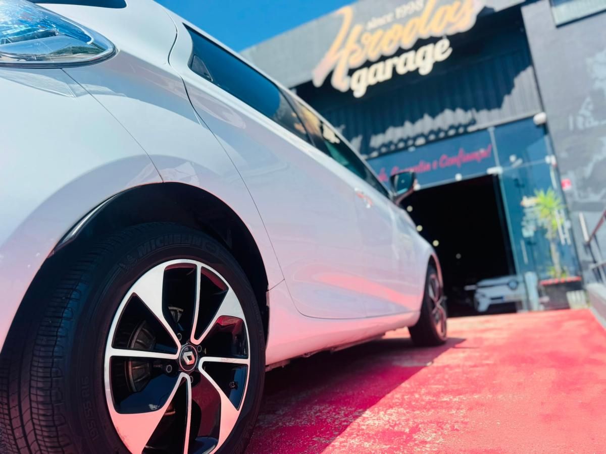 renault-zoe-2019-eletrico-0cc
