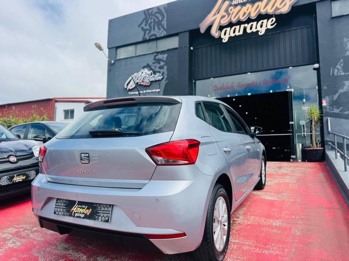 seat-ibiza-2023-gasolina-999cc
