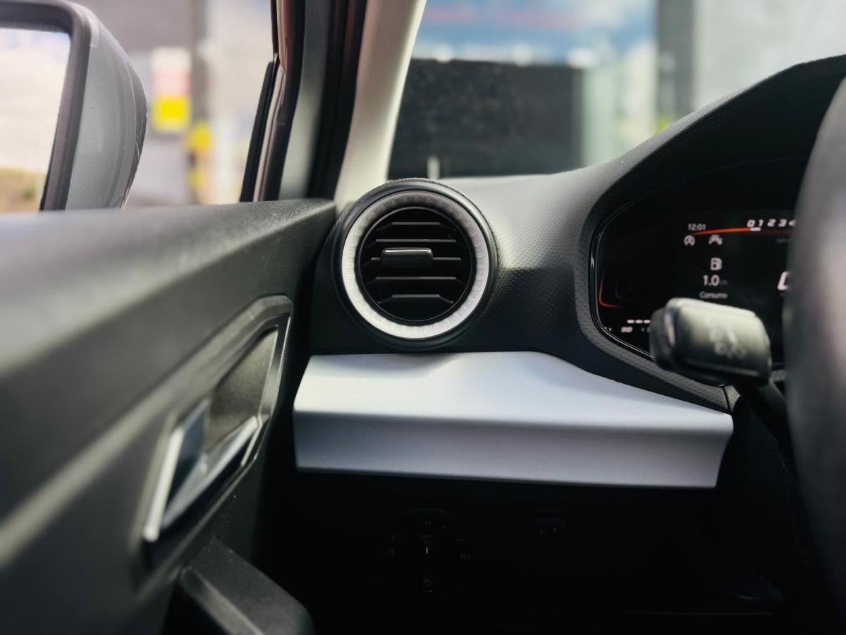 seat-ibiza-2023-gasolina-999cc