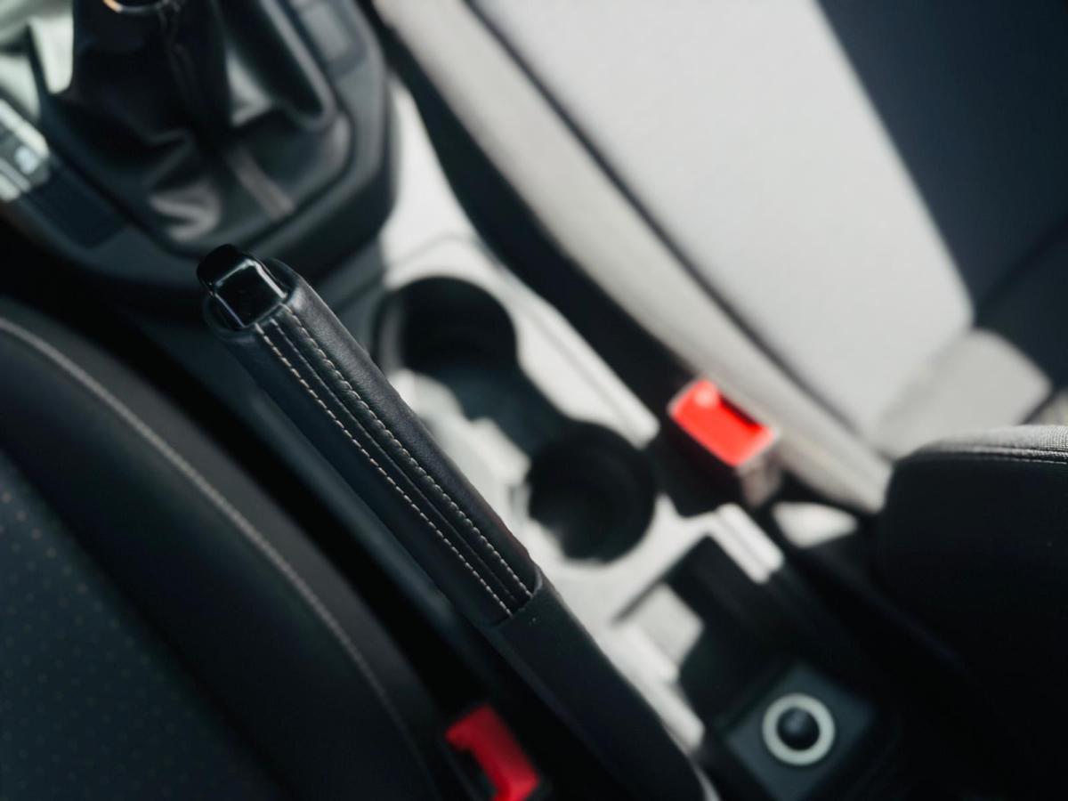 seat-ibiza-2023-gasolina-999cc