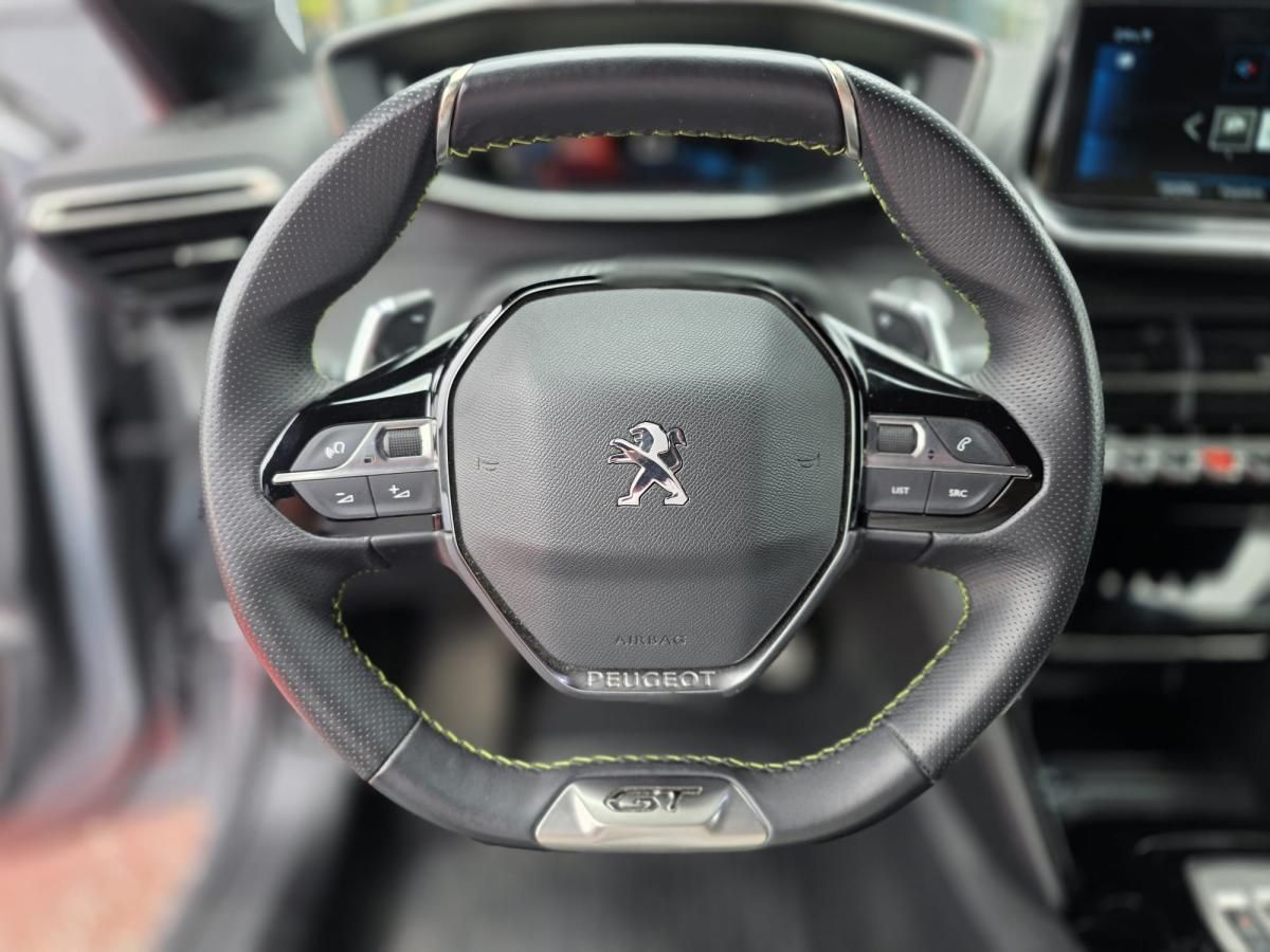 peugeot-208-2023-gasolina-1199cc