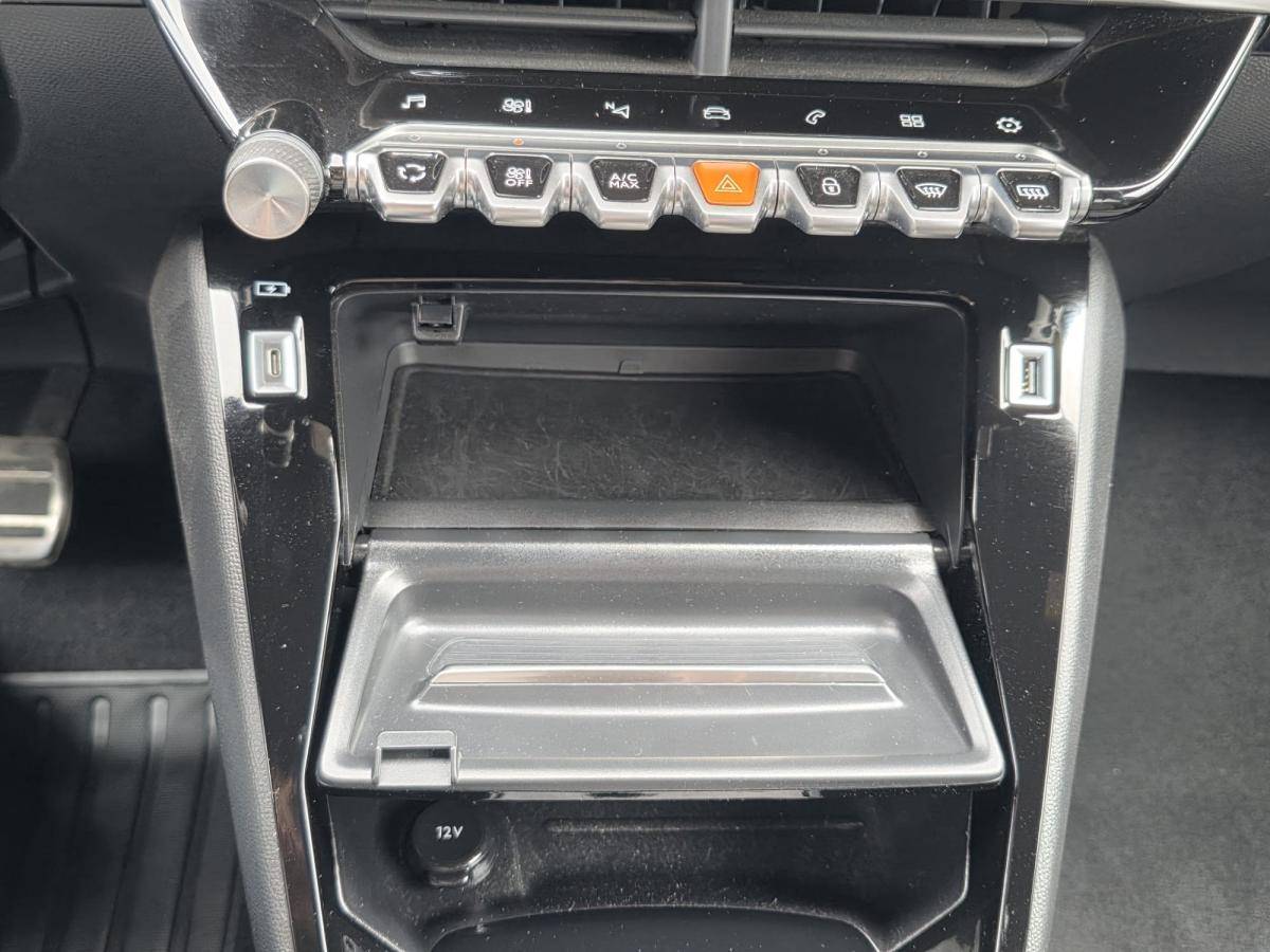 peugeot-208-2023-gasolina-1199cc
